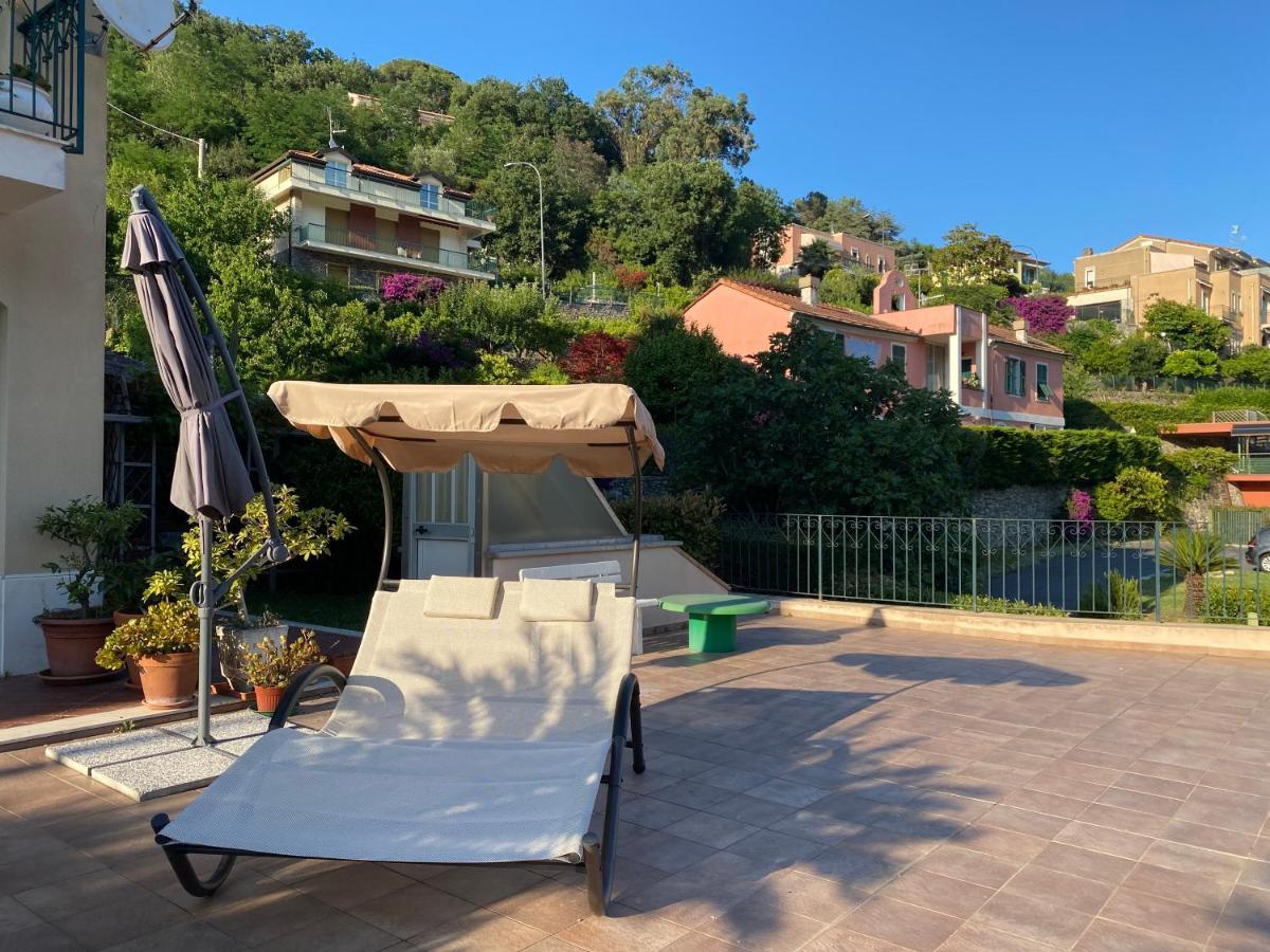 Vivi La Mia Liguria - Esclusivo Appartamento Con Terrazzo E Giardino Finale Ligure Exteriör bild